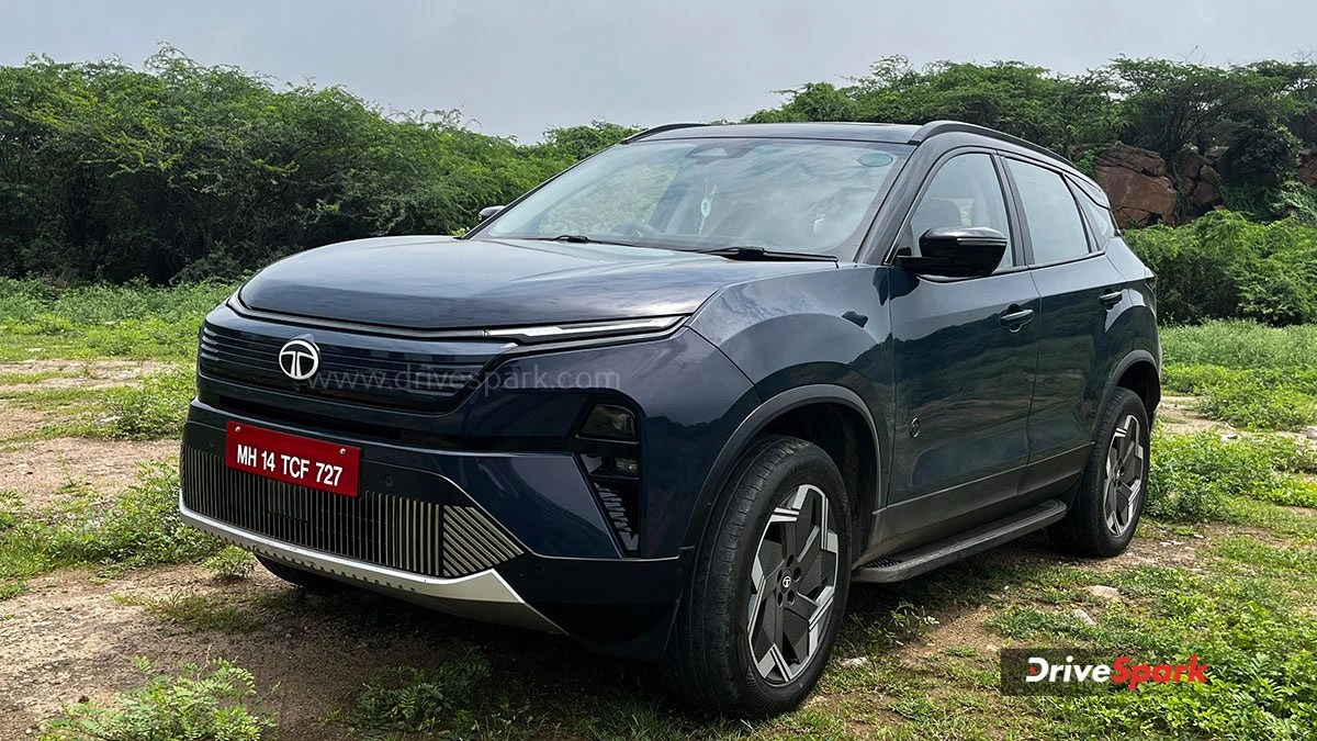 How does GST affect the on-road price of aTata vehicle?