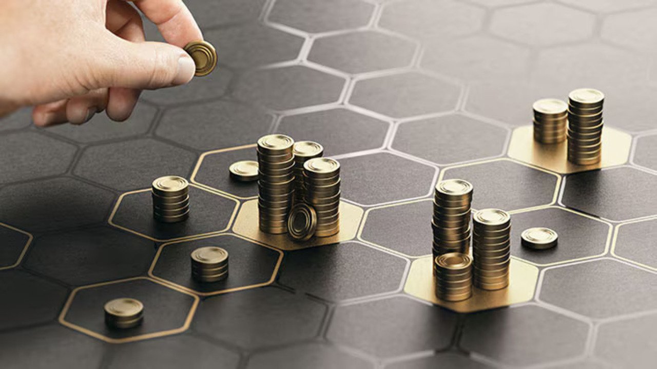 Top Smart Investment Strategies & Tips for 2025.